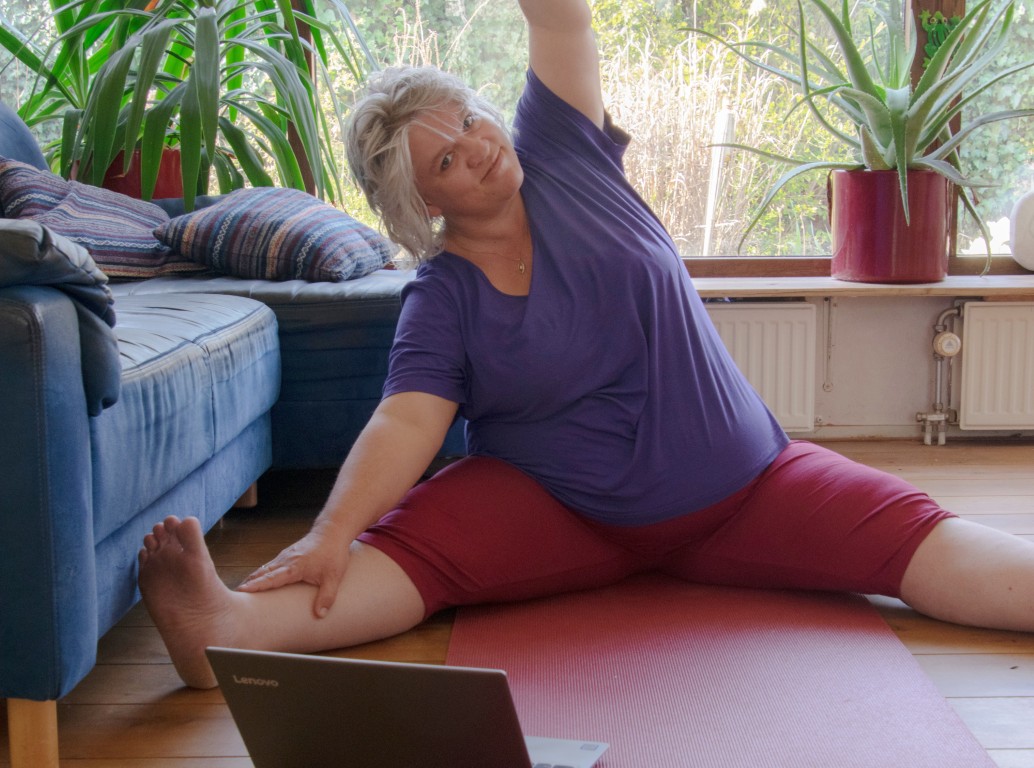 thuis online of yoga in een studio